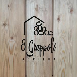 En logo, et sertifikat eller et firmaskilt på 8 Grappoli Agritur