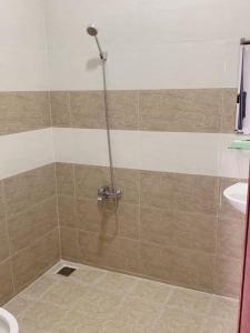 Koupelna v ubytování Phong Lan Guesthouse