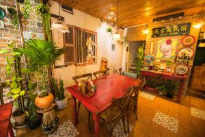 Gallery image of Nego Home Ancient Inn in Bangkok