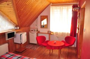 Kuchyň nebo kuchyňský kout v ubytování Guesthouse Leiputrija