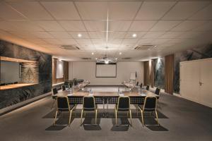 Konferenční prostory v ubytování Preskil Island Resort + 37 fotografií