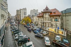 Afbeelding uit fotogalerij van Visit Bucharest Romana Square Central Apt. - Metro in Boekarest