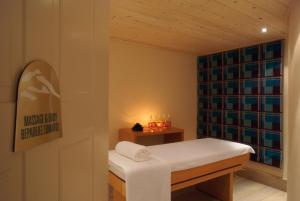 Spa and/or other wellness facilities at Santa Marina Arachova Resort & Spa