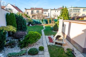 Κήπος έξω από το Piestany House With Garden Veronika