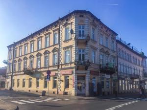 Здание апартаментов/квартиры