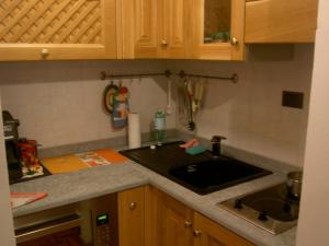 A kitchen or kitchenette at Oasi Budden 1 CIR 0095