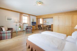 Posteľ alebo postele v izbe v ubytovaní Hotel Angela