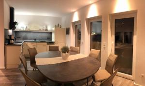 Η κουζίνα ή μικρή κουζίνα στο Ferienwohnung Lilie +4 φωτογραφίες