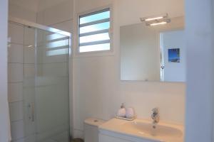 Bagno di Bungalow Palbéa supérieur avec SPA et vue mer