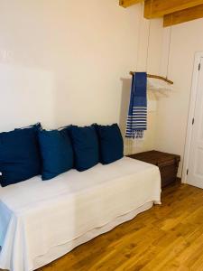 A bed or beds in a room at B&B MARNUDD