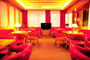 TV a/nebo společenská místnost v ubytování Hotel Chrys