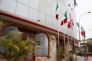 Bangunan di mana terletaknya hotel
