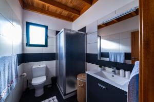 Koupelna v ubytování Casa Miguel + 27 fotografií