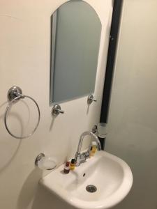 Koupelna v ubytování Kalkedon Hostel