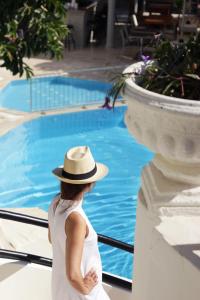 The swimming pool at or close to AÇELYA OTEL