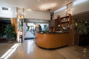 Gallery image of Hotel Villa Mulino ***S in Garda