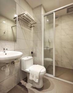 Koupelna v ubytování ZONE Hotels, Telok Panglima Garang