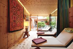 Posezení v ubytování Small Luxury Hotel of the World - DasPosthotel