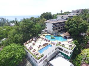 Bazén v ubytování Peach Hill Resort - SHA Extra Plus nebo v jeho okolí