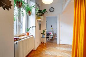 Fotografia z galérie ubytovania Blue Peace-apartment with FREE PARKING in center for 1-6 people v Krakove