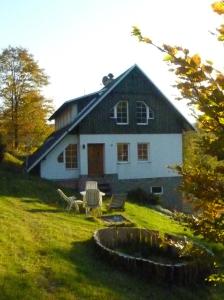 The building in which a vendégházakat is located