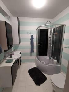 Vannituba majutusasutuses Apartament w centrum Rawy Mazowieckiej