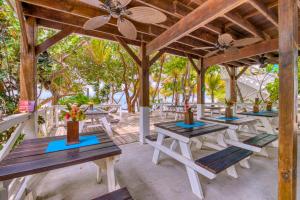 Foto dalla galleria di Camp Bay Lodge a Roatán