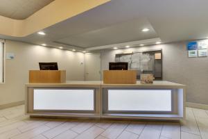 Vstupní hala nebo recepce v ubytování Holiday Inn Express Pittston - Scranton Airport by IHG + 27 fotografií