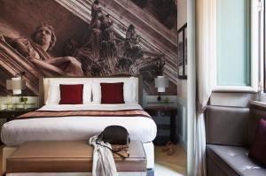 Postel nebo postele na pokoji v ubytování Hotel Indigo Rome - St. George by IHG