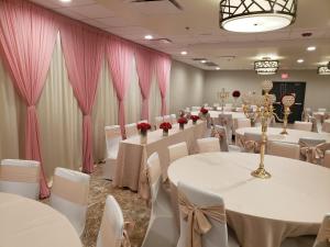 Restaurace v ubytování Holiday Inn Tacoma Mall by IHG + 34 fotografií