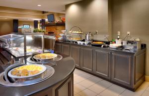 Gallery image of Staybridge Suites Peoria Downtown, an IHG Hotel in Peoria