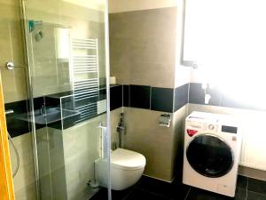 Koupelna v ubytování Luxury Keilberg Apartment + 18 fotografií