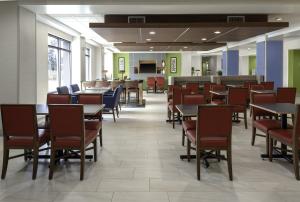 ห้องอาหารหรือที่รับประทานอาหารของ Holiday Inn Express Myrtle Beach-Broadway at the Beach, an IHG Hotel