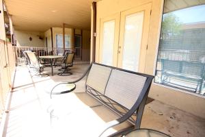 Balkón nebo terasa v ubytování Country Cousins