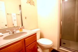 Koupelna v ubytování Country Cousins + 13 fotografií