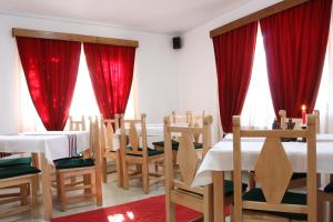 Foto dalla galleria di Hanul Kassay a Frumoasa