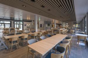 Restavracija oz. druge možnosti za prehrano v nastanitvi Holiday Inn Express - Luzern - Kriens, an IHG Hotel