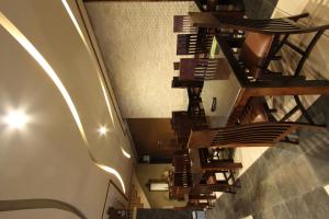 Ruang duduk di griya desa hotel & pool