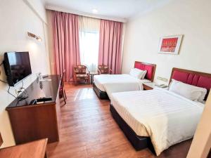 TV a/nebo společenská místnost v ubytování Crystal Crown Hotel Harbour View, Port Klang
