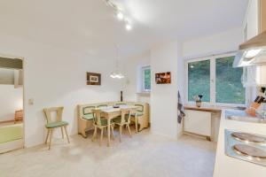 Kuchyň nebo kuchyňský kout v ubytování Ferienwohnung Keul