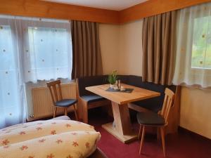 Voodi või voodid majutusasutuse Appartements Karlinger toas