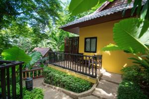 Zahrada ubytování Peach Hill Resort - SHA Extra Plus