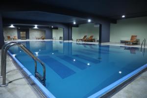 Басейн в Zepter Hotel Vrnjacka Banja, member of Zepter Hotels або поблизу
