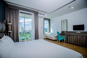 TV a/nebo společenská místnost v ubytování Add Plus Hotel & SPA