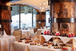 Εστιατόριο ή άλλο μέρος για φαγητό στο Hotel Le Palace des Neiges