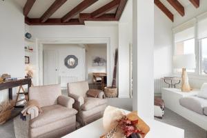 Posedenie v ubytovaní Dossau by FeelFree Rentals