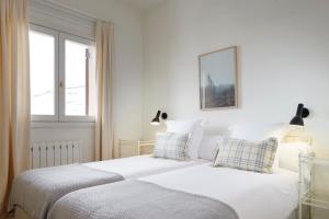 Posteľ alebo postele v izbe v ubytovaní Dossau by FeelFree Rentals