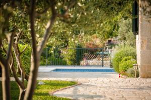 Ein Garten an der Unterkunft Villa Diana