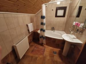 Koupelna v ubytování Apartments Pavlić