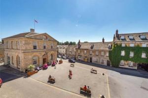Oxfordshire Living - The Churchill Apartment - Woodstock kat planı